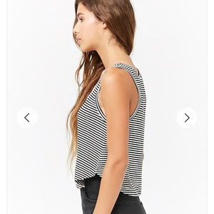 Forever 21 Tops - Forever 21 Curved Hem Striped Tank in Black/Cream Forever 21 Tops - Forever 21 Curved Hem Striped Tank in Black/Cream